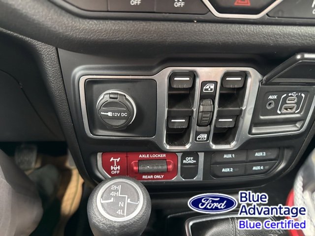 Used 2024 Jeep Wrangler Willys image 23