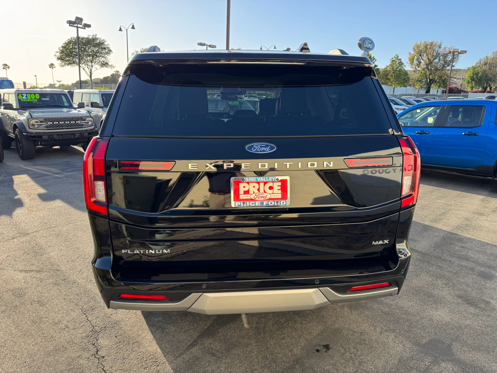 Certified 2025 Ford Expedition Max Platinum w/ Driver's Package AWD/4WD image 6