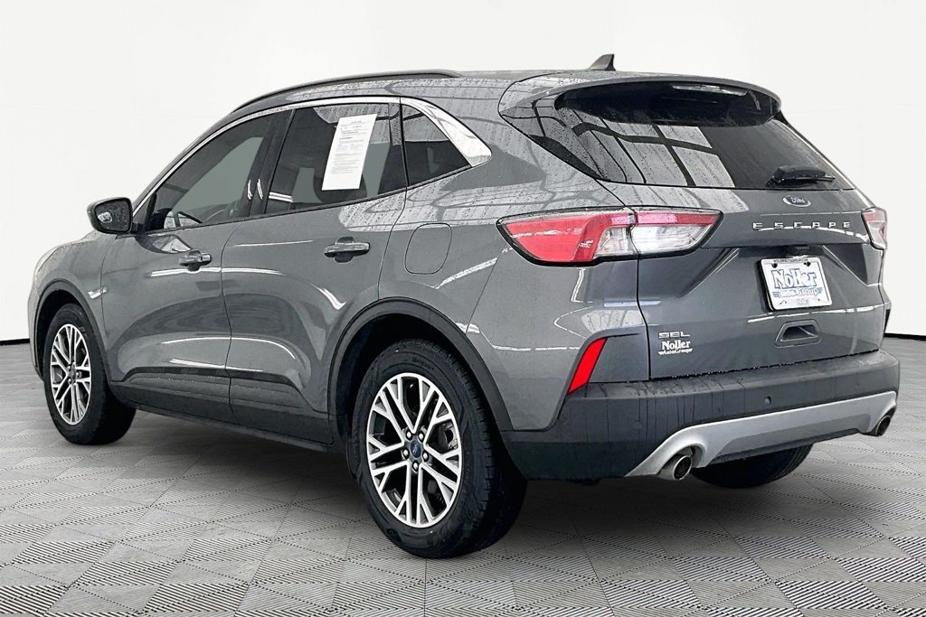 Certified 2022 Ford Escape SEL FWD image 13