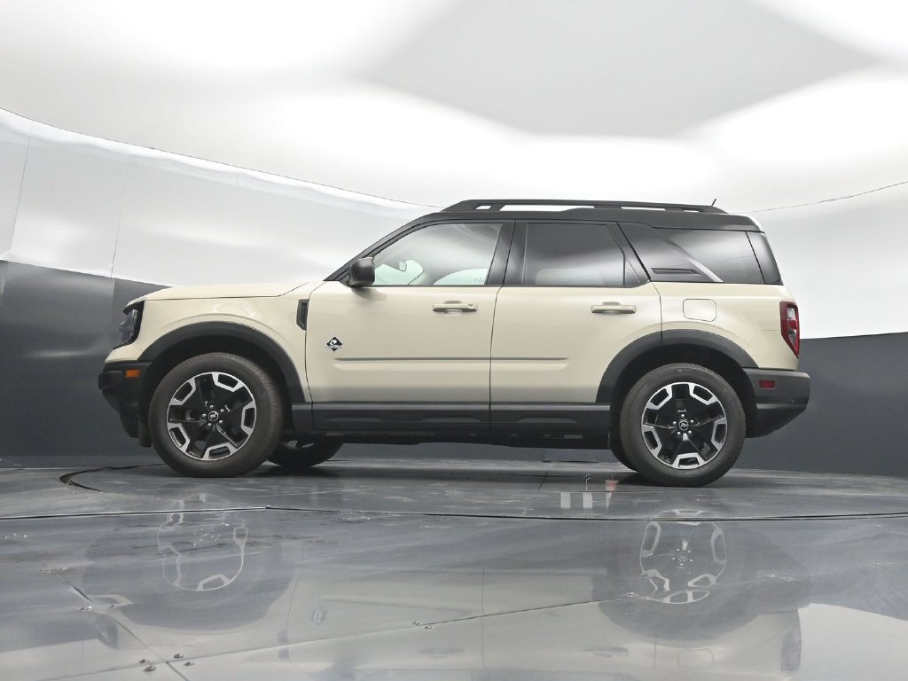 Certified 2024 Ford Bronco Sport Outer Banks AWD/4WD image 49