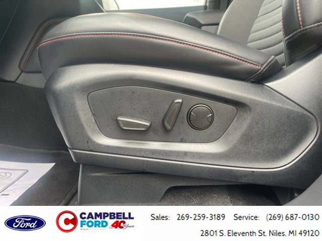 Certified 2025 Ford Explorer ST-Line w/ Premium Package AWD/4WD image 13