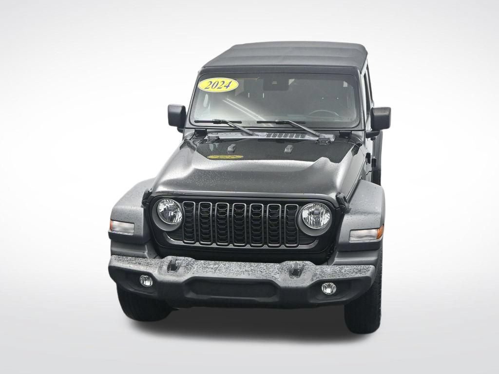 Used 2024 Jeep Wrangler Unlimited Sport AWD/4WD image 32