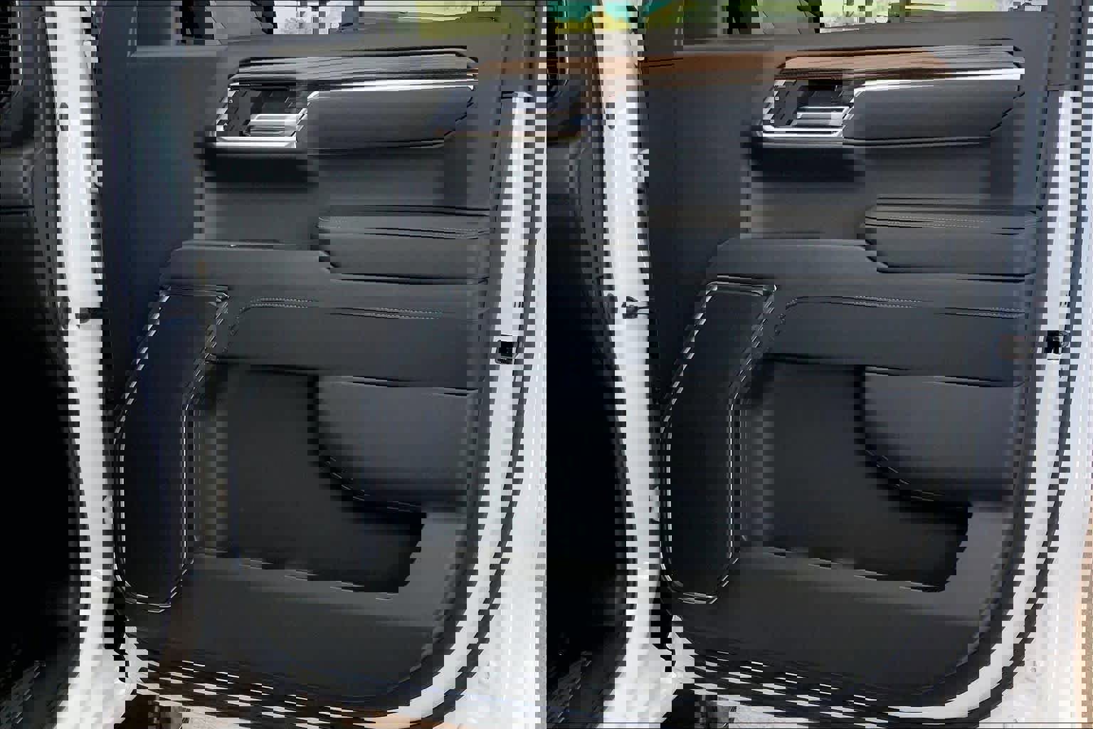 Used 2025 Chevrolet Silverado 1500 RST image 23