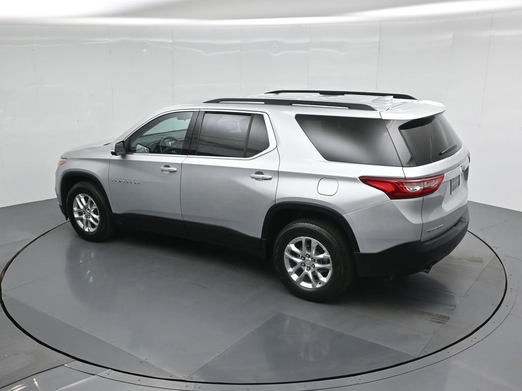 Used 2021 Chevrolet Traverse LT image 18