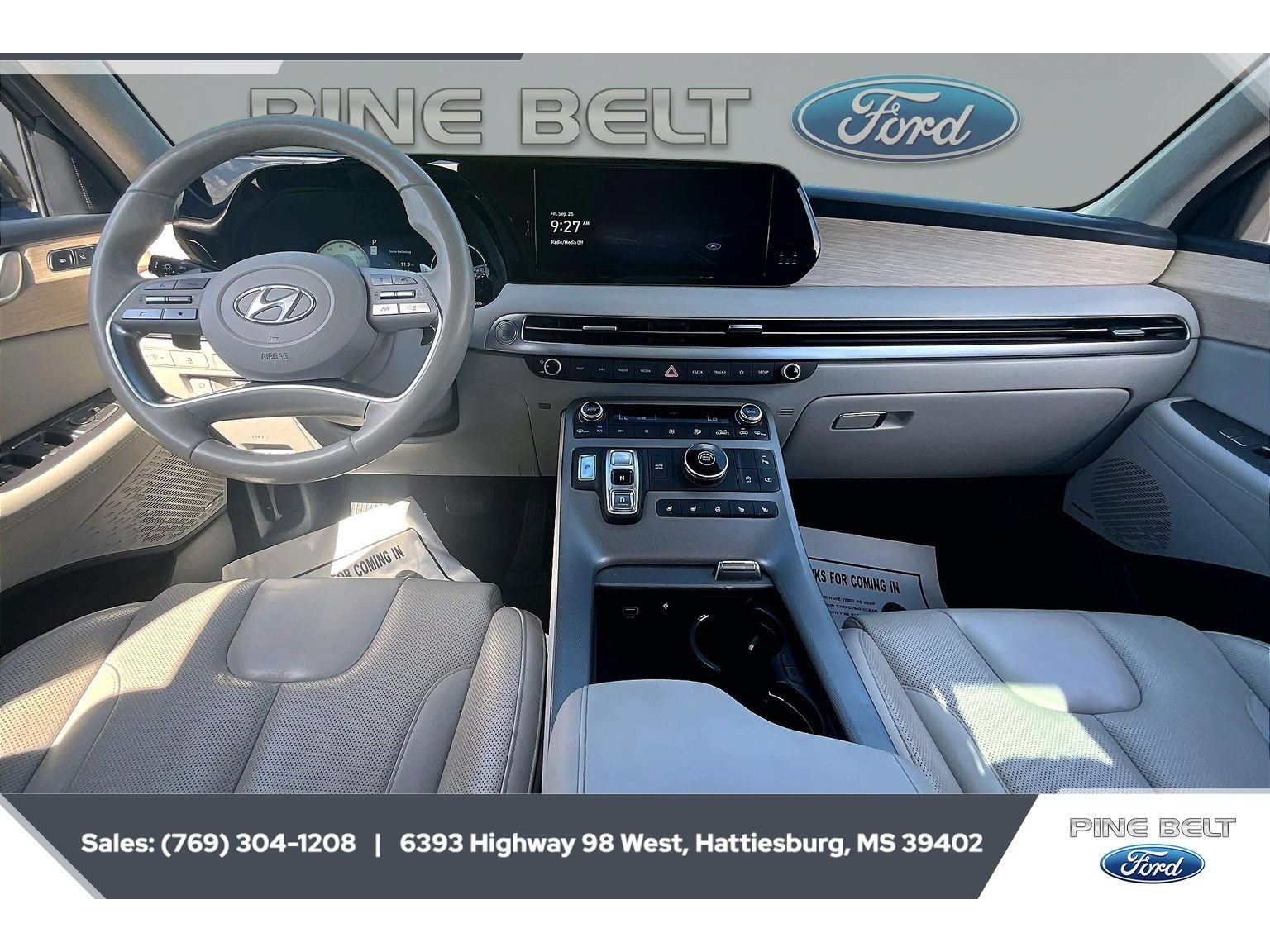 Used 2023 Hyundai Palisade Limited FWD image 13