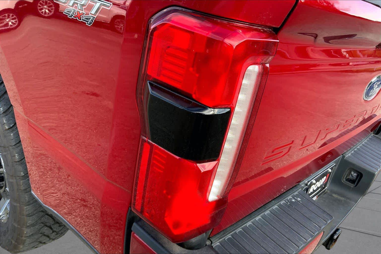 Certified 2024 Ford F250 Lariat w/ Sport Appearance Package AWD/4WD image 29