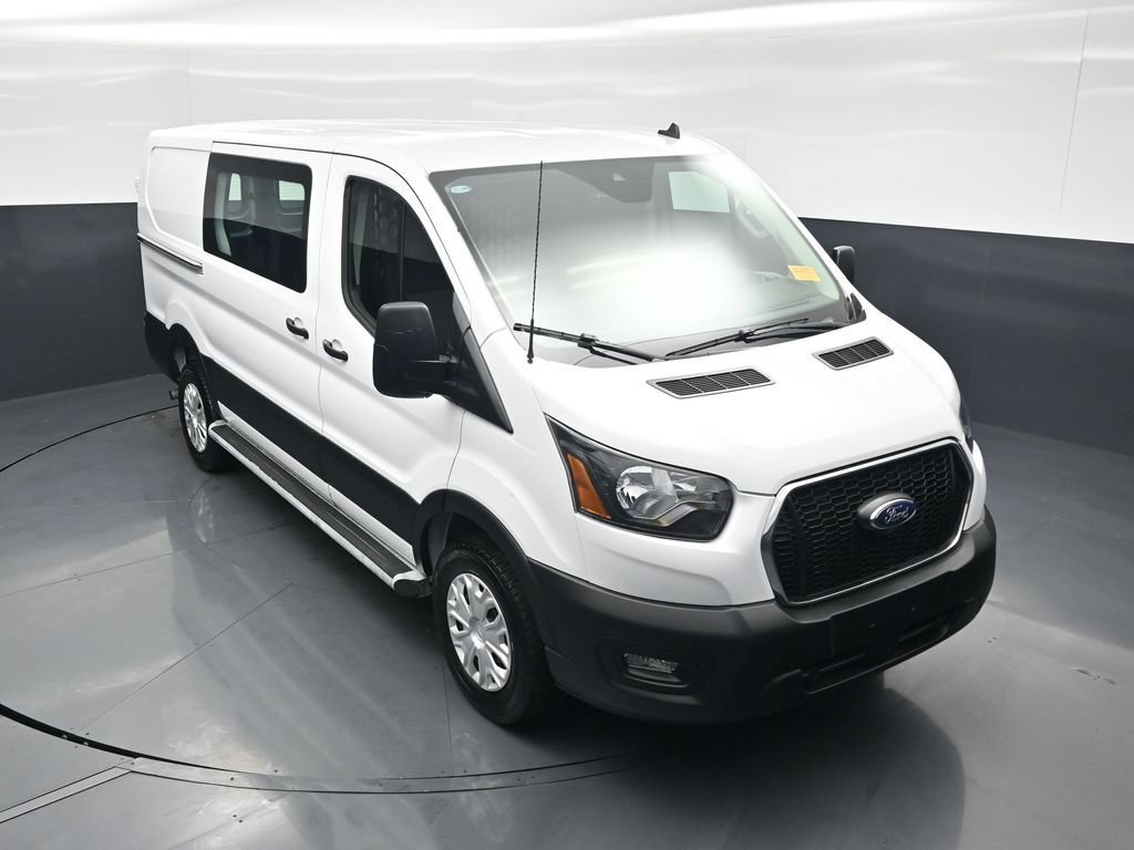 Certified 2025 Ford Transit 250 Low Roof w/ Exterior Upgrade Package RWD image 28