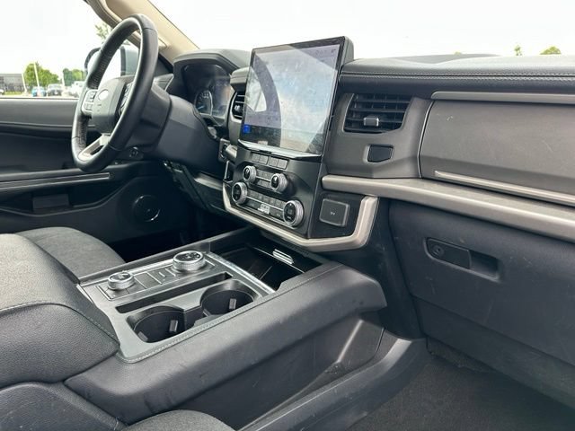 Certified 2024 Ford Expedition XLT AWD/4WD image 10