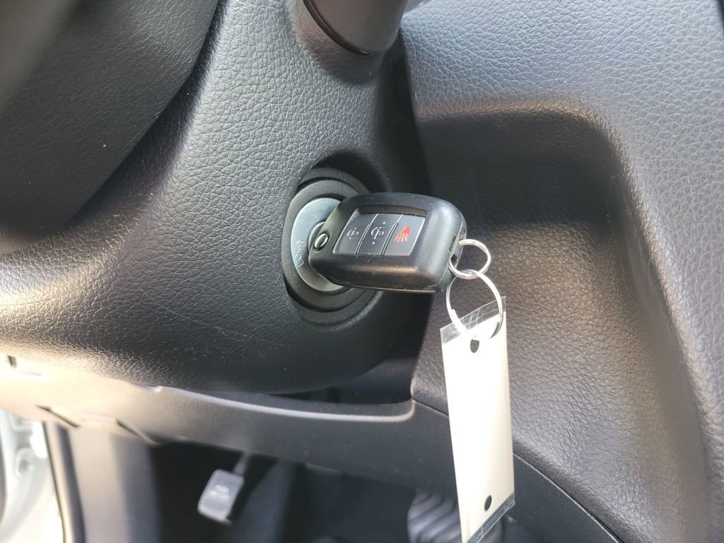Used 2020 Nissan Rogue S AWD/4WD image 27