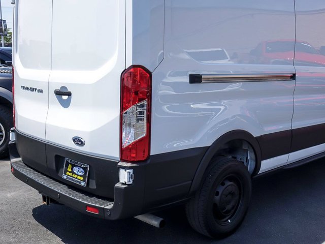 Certified 2023 Ford Transit 250 Medium Roof RWD image 9