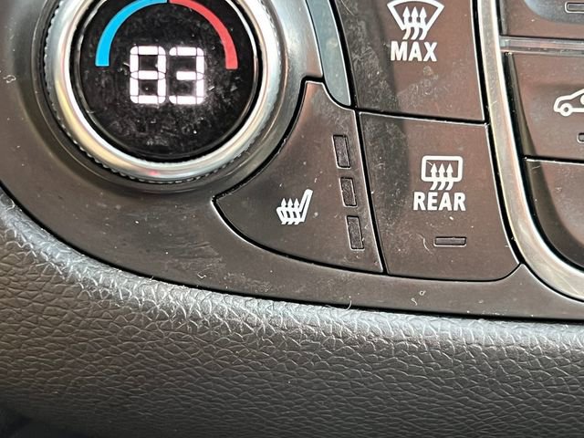 Used 2020 Chevrolet Equinox LT w/ Driver Convenience Package image 30