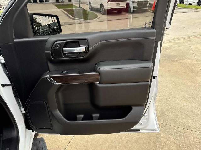 Used 2020 GMC Sierra 1500 SLT w/ SLT Premium Package AWD/4WD image 17