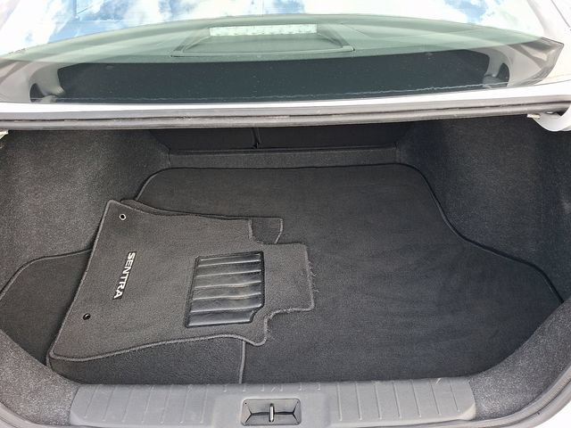 Used 2020 Nissan Sentra SV FWD image 28