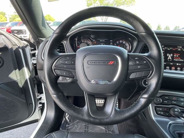 Used 2018 Dodge Challenger SXT Plus RWD image 8
