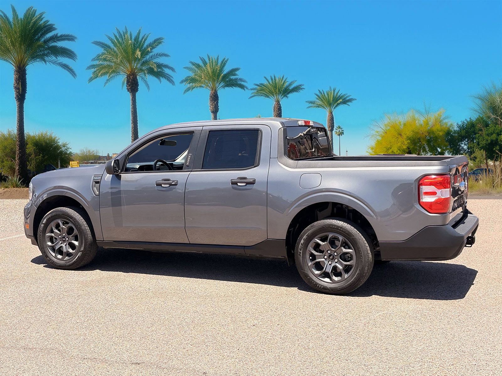 Certified 2022 Ford Maverick XLT w/ Equipment Group 300A Standard AWD/4WD image 3