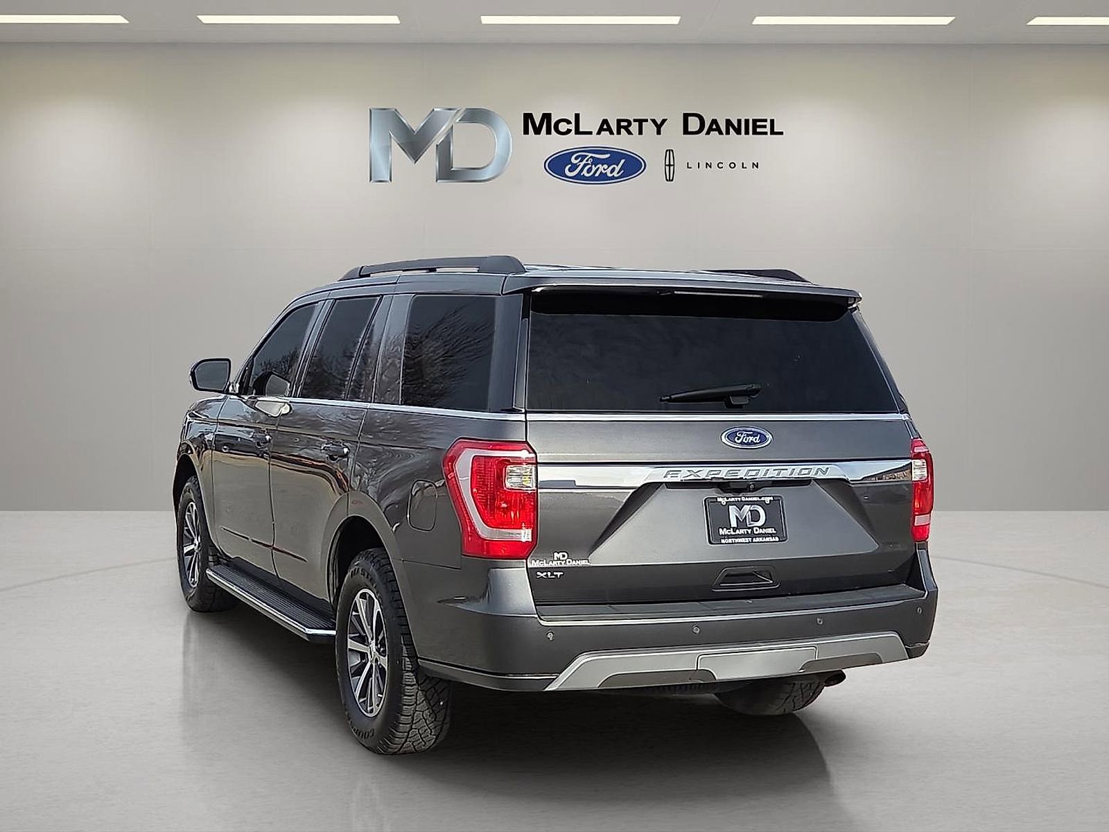 Certified 2021 Ford Expedition XLT image 4