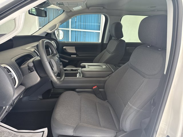 Certified 2025 Ford Expedition Active AWD/4WD image 7