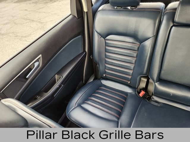 Certified 2022 Ford Edge SEL w/ Sport Appearance Package image 16