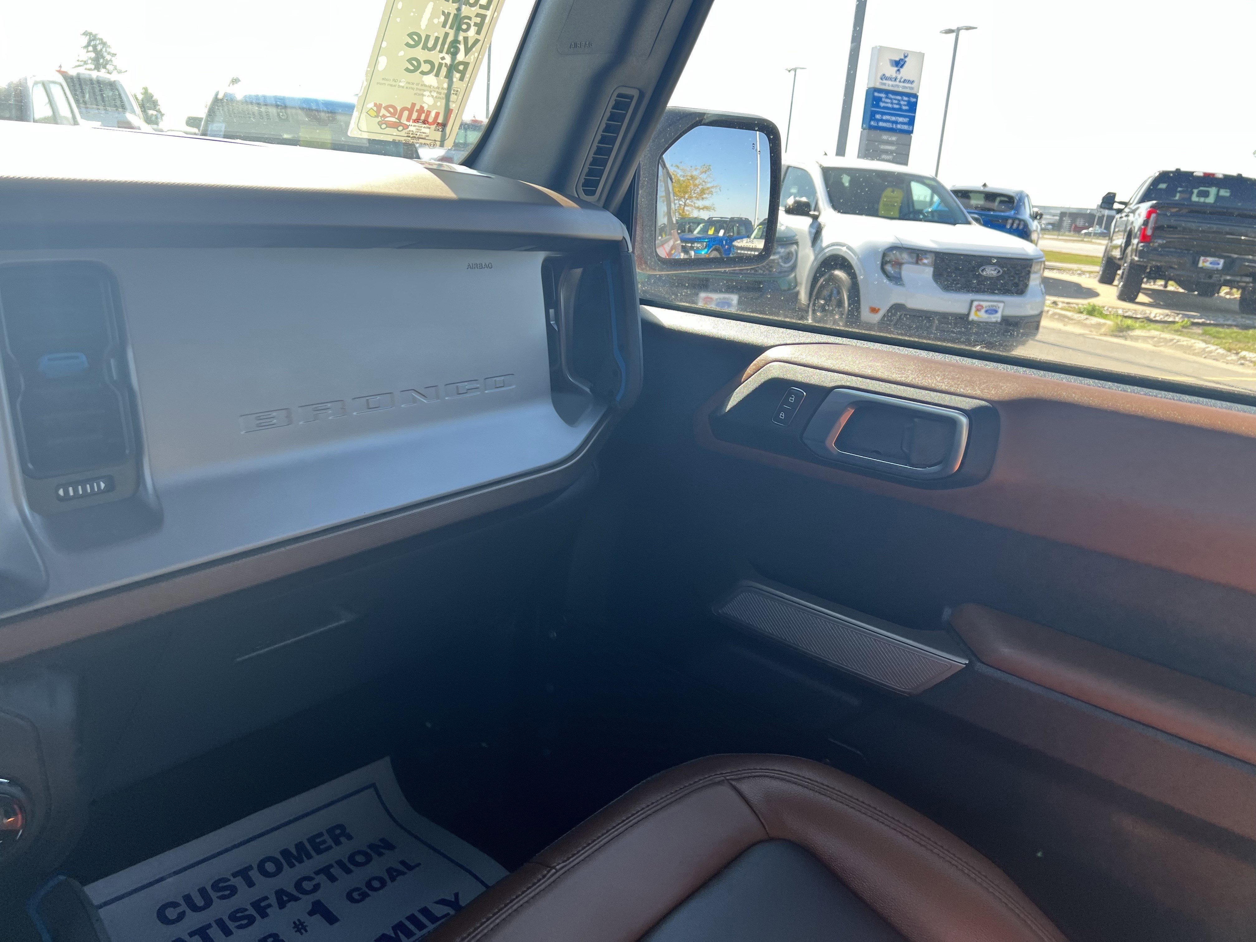 Certified 2023 Ford Bronco Outer Banks image 11