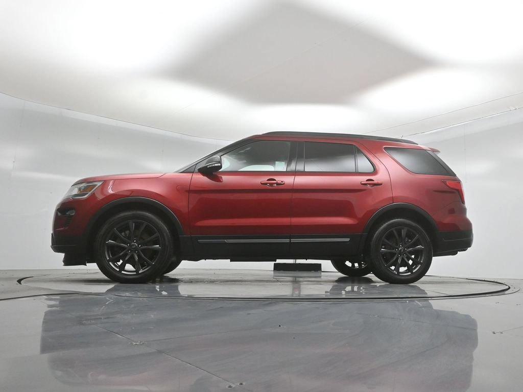 Certified 2019 Ford Explorer XLT w/ Equipment Group 202A FWD image 52