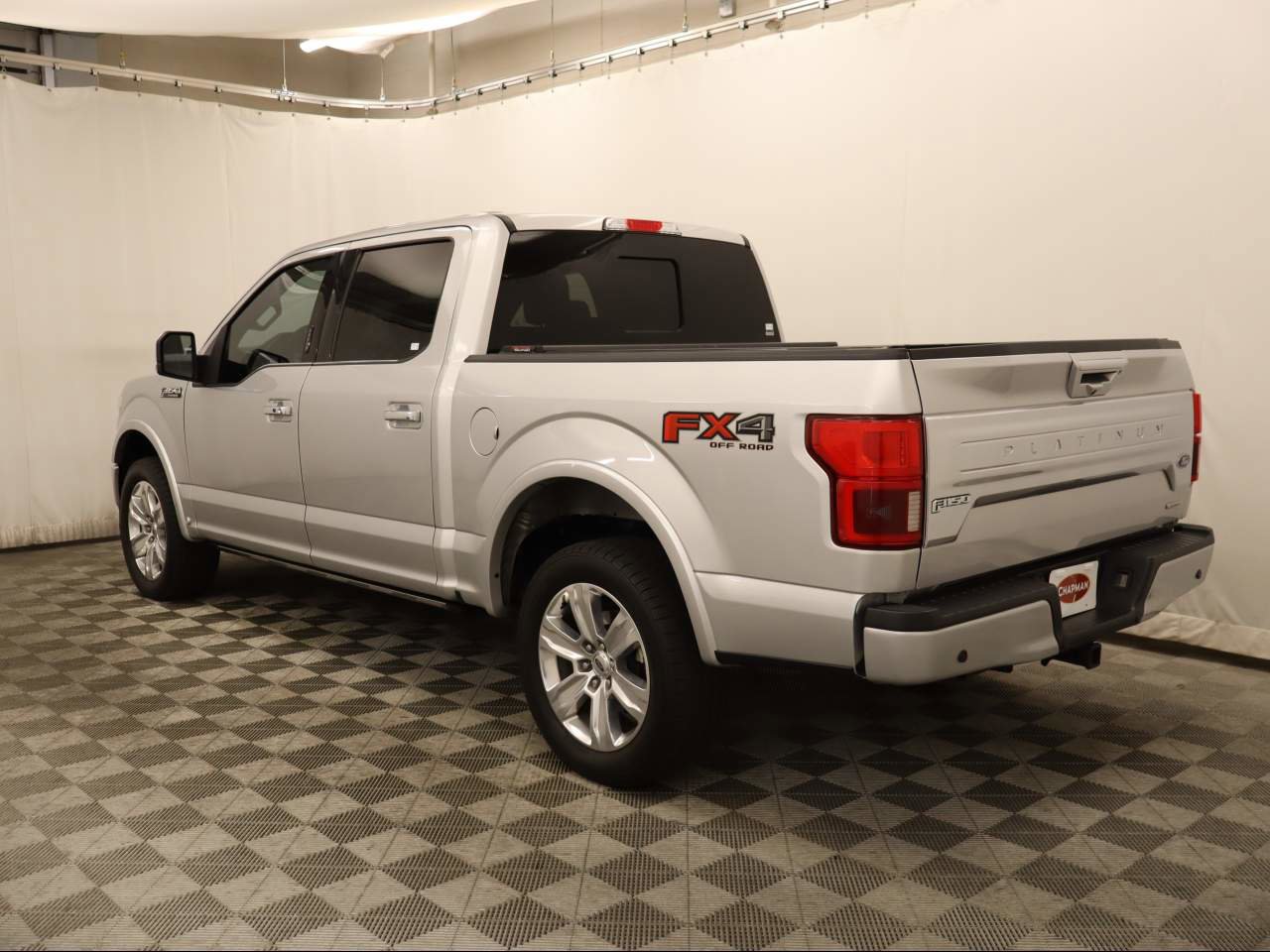 Certified 2018 Ford F150 Platinum w/ Equipment Group 701A Luxury image 3