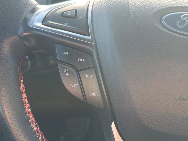 Certified 2024 Ford Edge ST-Line AWD/4WD image 12