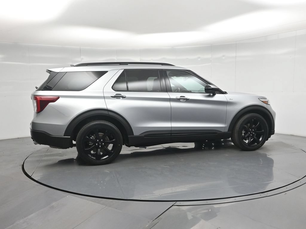 Certified 2023 Ford Explorer ST-Line w/ Class IV Trailer Tow Package RWD image 22