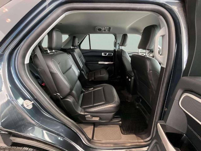 Certified 2018 Ford Explorer XLT w/ Equipment Group 202A AWD/4WD image 22