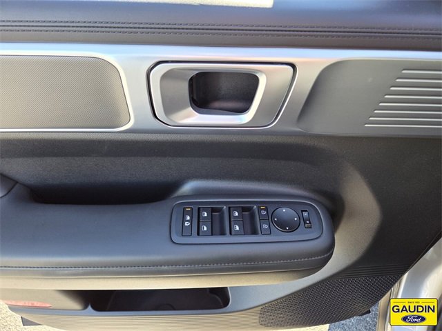 Used 2024 Hyundai Santa Fe SEL image 17