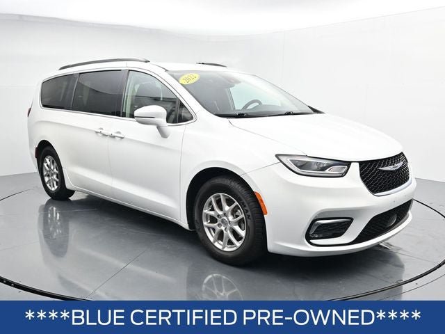 Used 2022 Chrysler Pacifica Touring-L FWD video 2