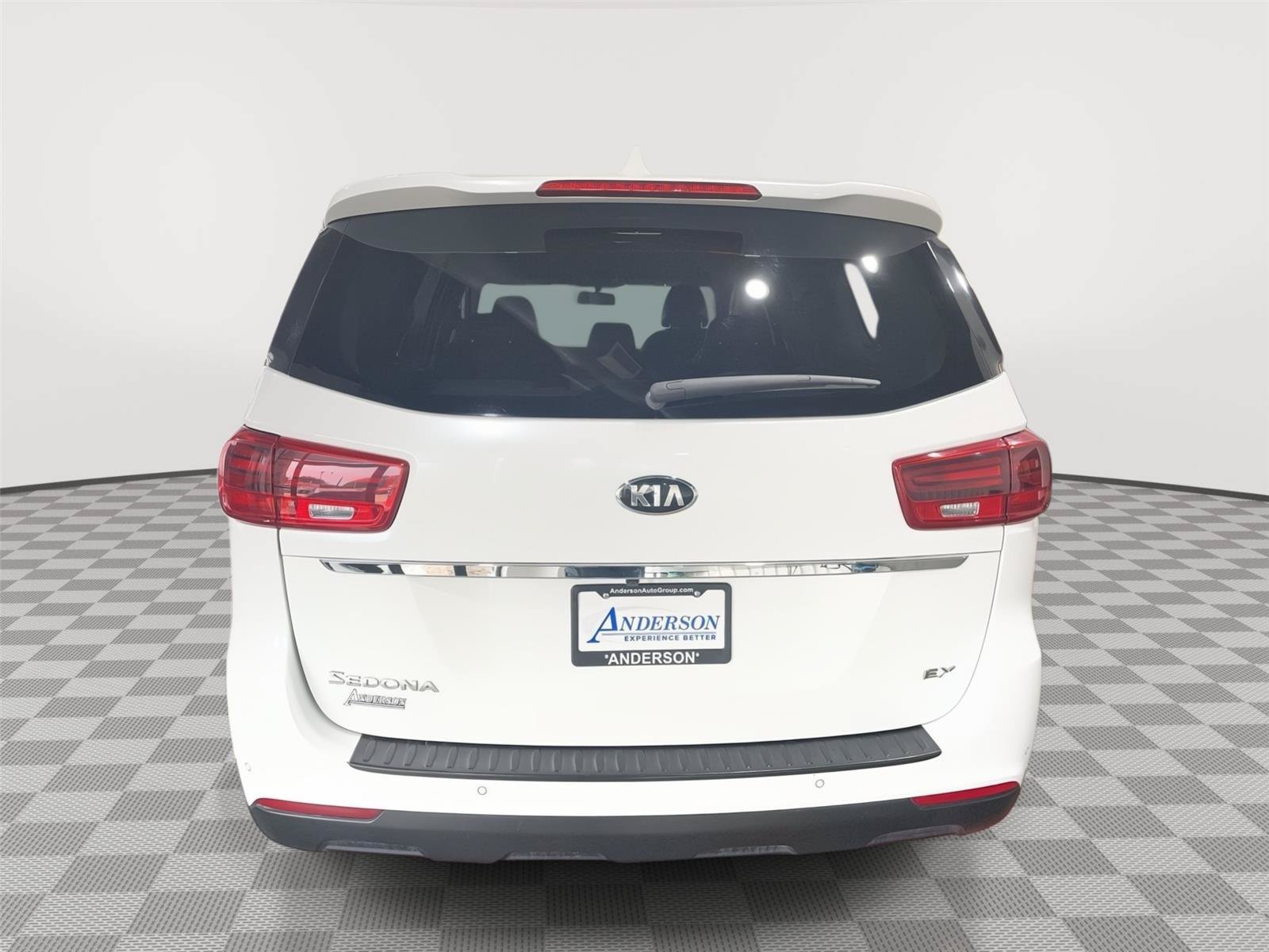 Used 2019 Kia Sedona EX FWD image 8