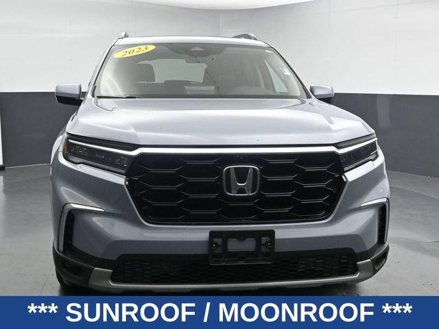 Used 2023 Honda Pilot Elite image 3
