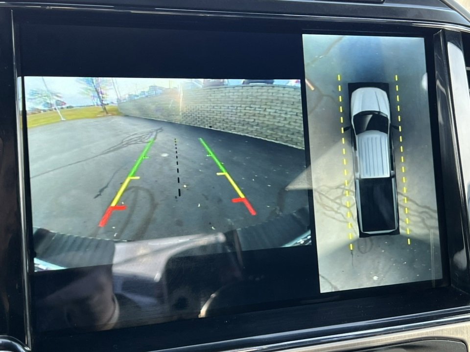 Certified 2022 Ford F350 Platinum image 33