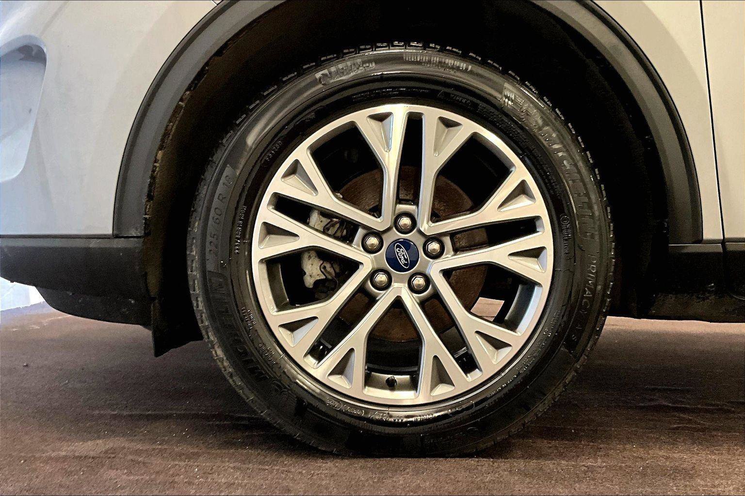 Certified 2022 Ford Escape SEL image 8