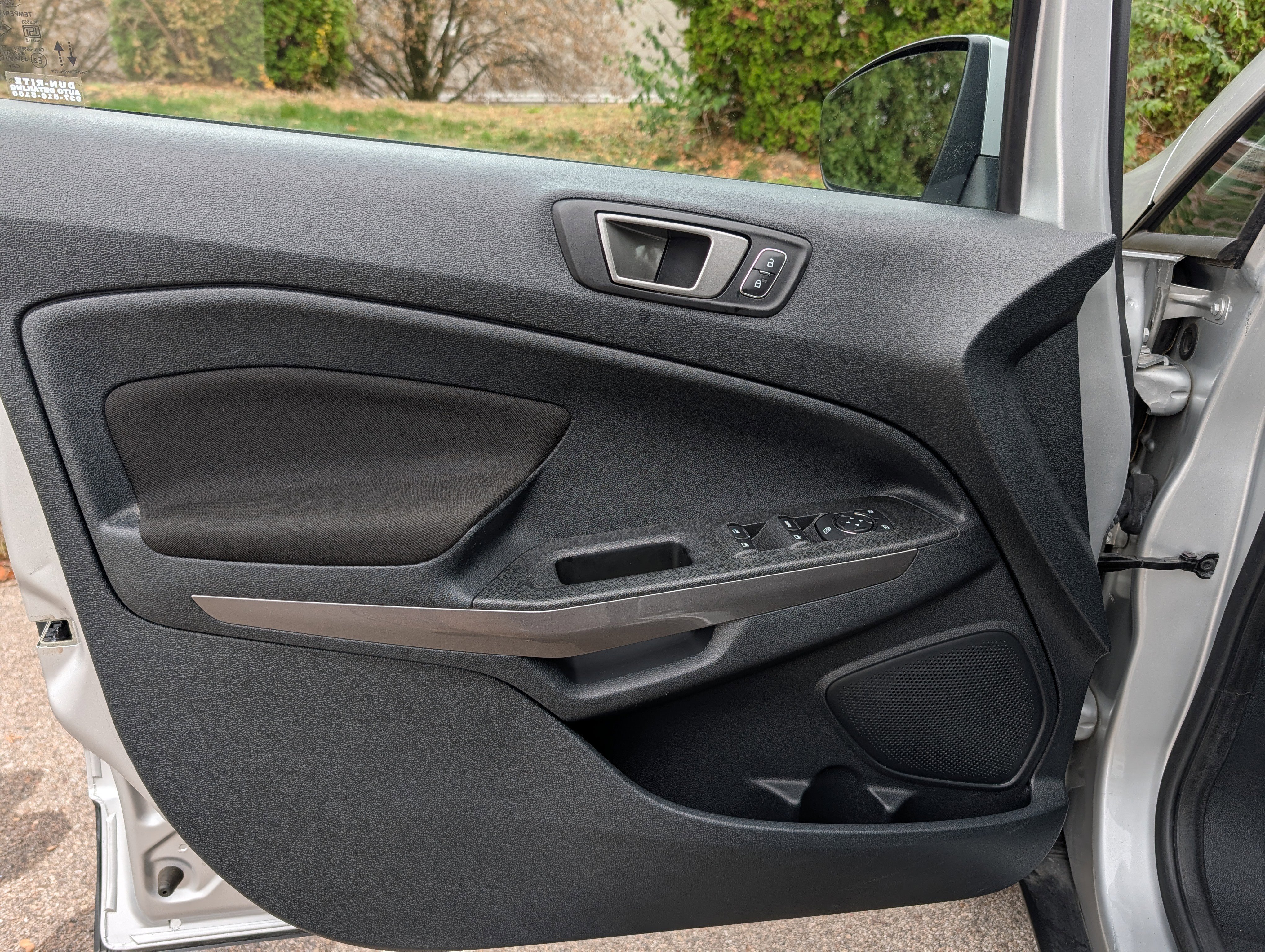 Certified 2021 Ford EcoSport SE w/ SE Convenience Package image 27