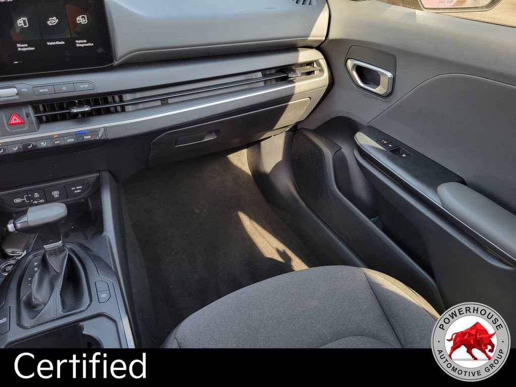 Used 2025 Kia K4 LXS image 19