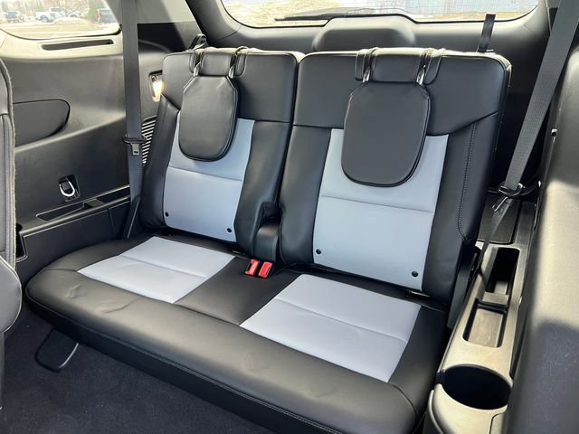 Certified 2023 Ford Explorer XLT w/ Equipment Group 202A image 13