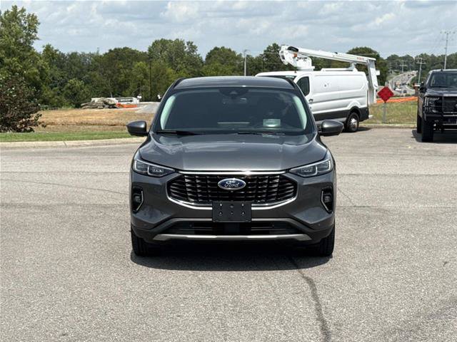 Certified 2023 Ford Escape Platinum w/ Premium Technology Package