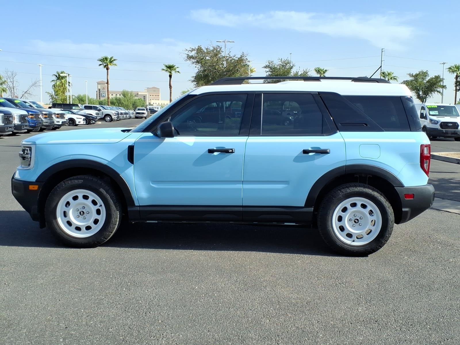 Certified 2025 Ford Bronco Sport Heritage w/ Convenience Package AWD/4WD image 2