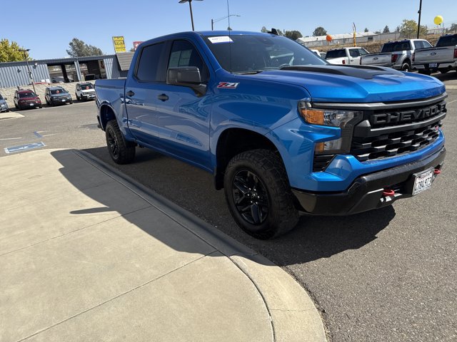 Used 2024 Chevrolet Silverado 1500 Custom Trail Boss AWD/4WD image 7