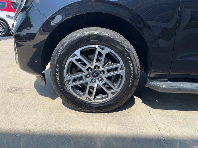 Certified 2025 Ford Expedition Max Active AWD/4WD image 21