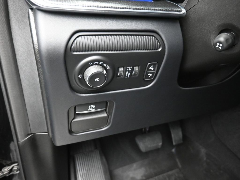 Used 2023 Jeep Grand Wagoneer Series II w/ Quick Order Packagew 28T image 21