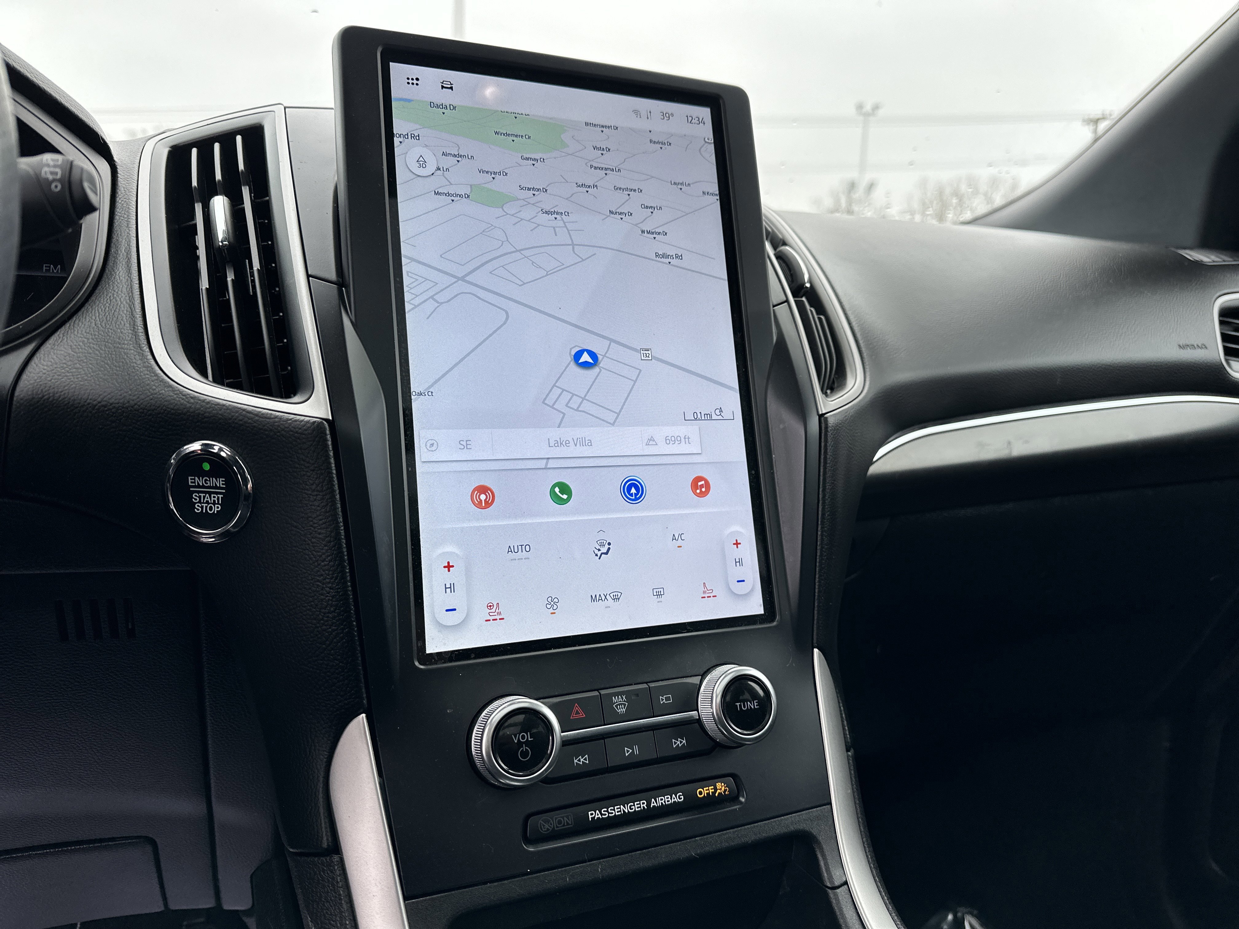 Certified 2024 Ford Edge ST-Line w/ Class II Trailer Tow Package image 19