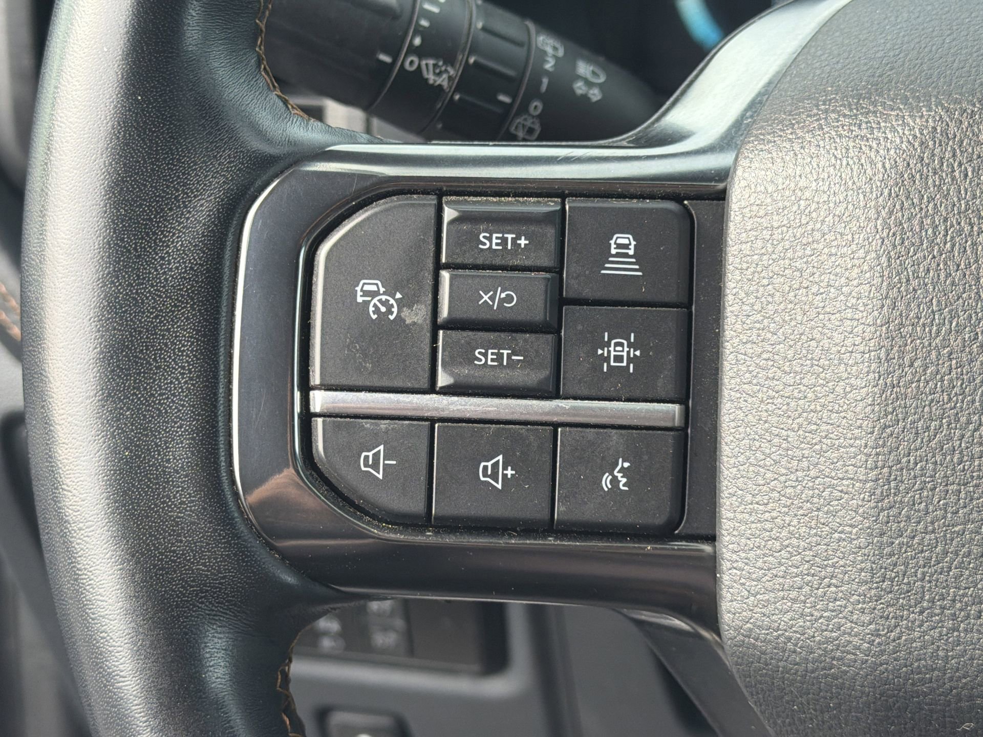 Certified 2022 Ford Expedition Platinum AWD/4WD image 17