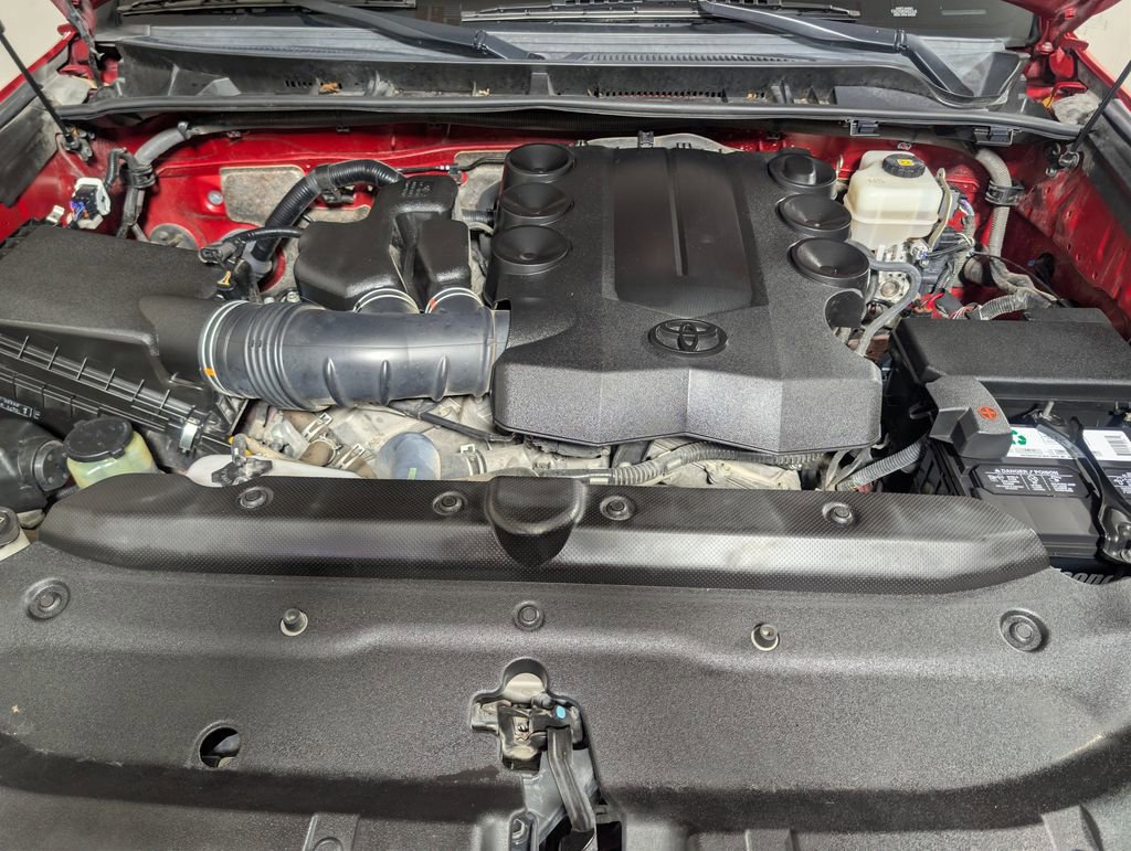 Used 2019 Toyota 4Runner SR5 image 8