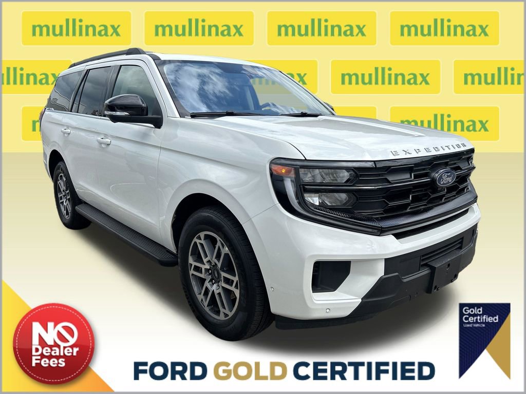 Certified 2025 Ford Expedition Active image 1