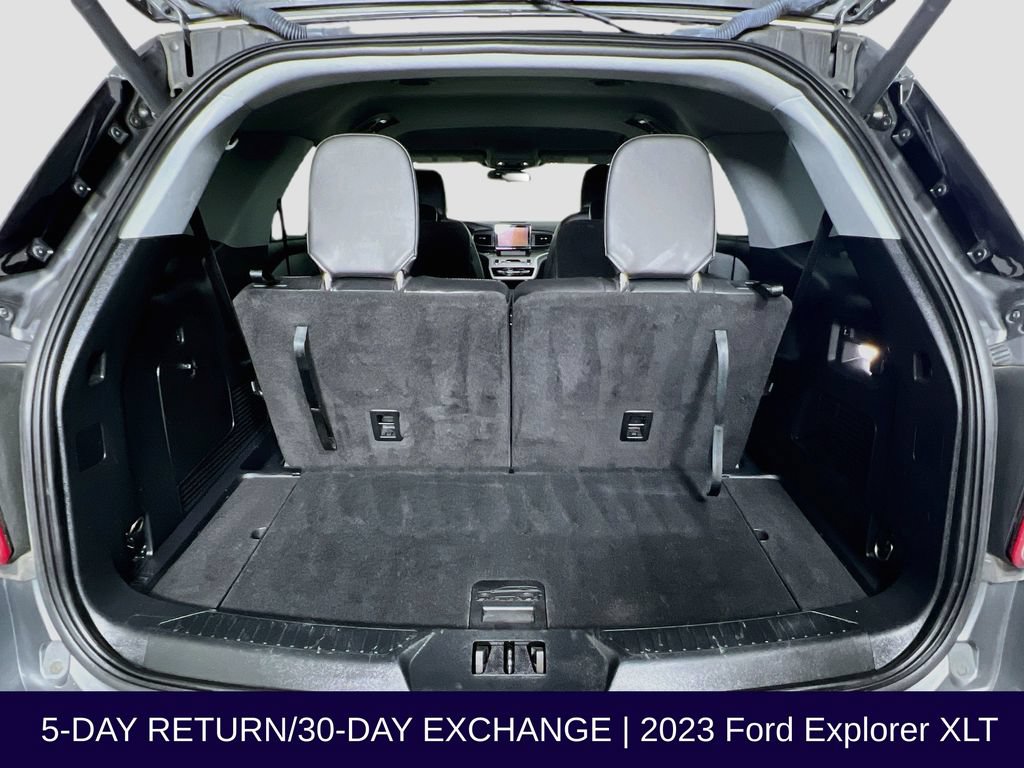 Certified 2023 Ford Explorer XLT w/ Equipment Group 202A AWD/4WD image 30