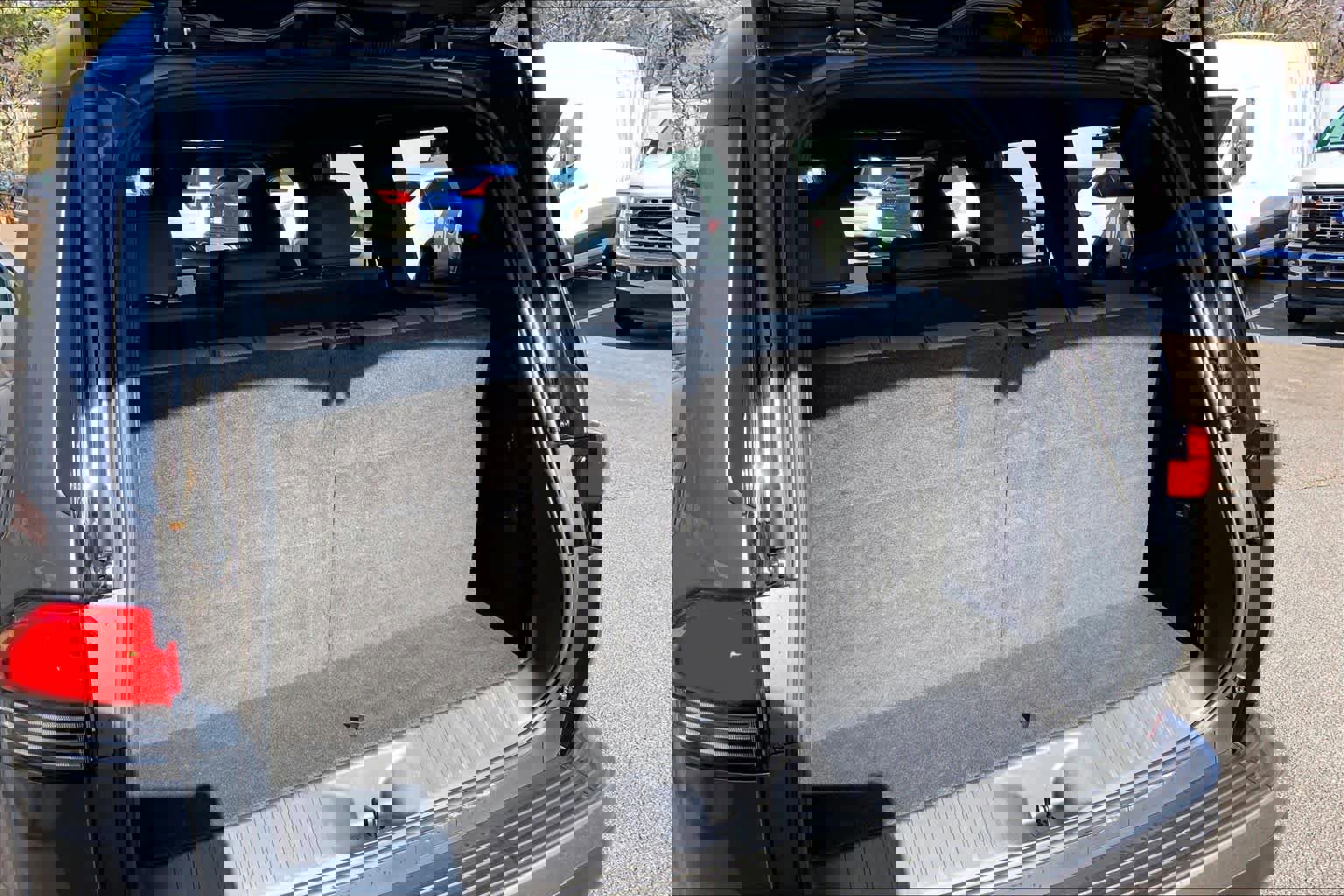 Used 2024 Lexus GX 550 image 32