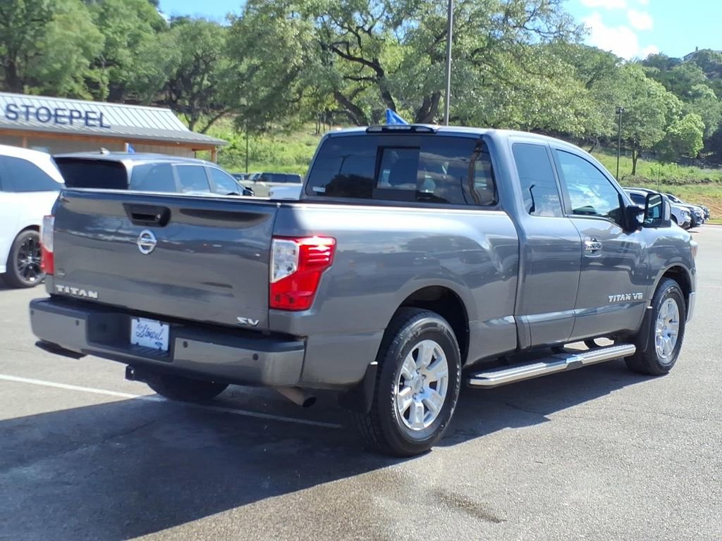 Used 2019 Nissan Titan SV w/ SV Convenience Package RWD image 11