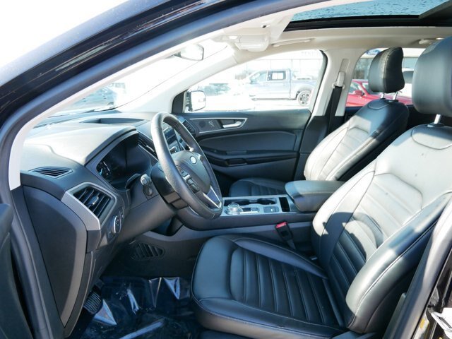 Certified 2022 Ford Edge SEL w/ Convenience Package AWD/4WD image 7